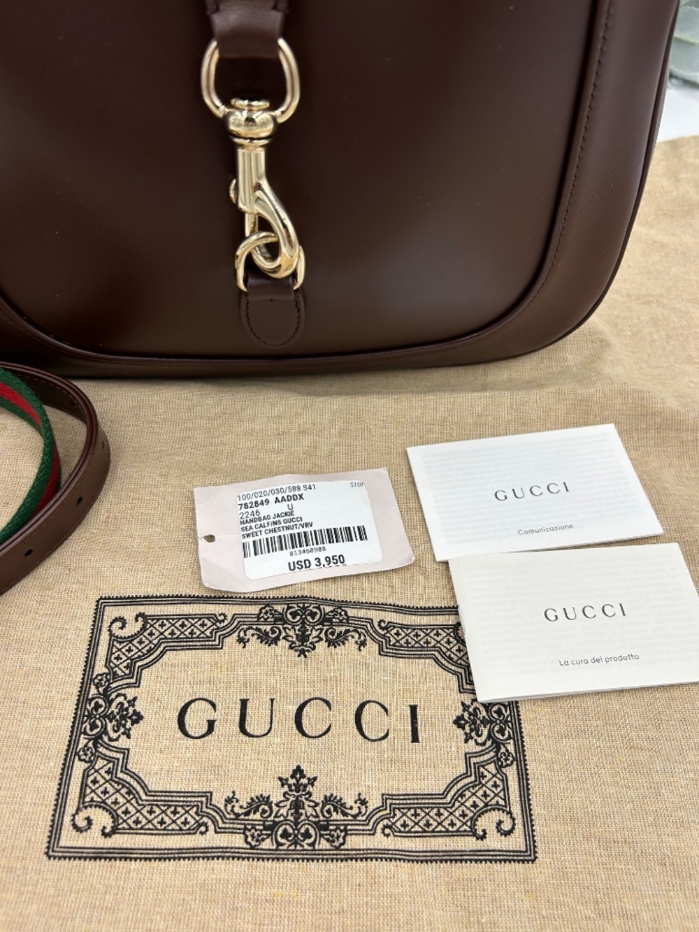 **************Women’s Gucci Jackie 1961 Shoulder Bag. Expertly crafted in Italy. - Picture 7 of 14